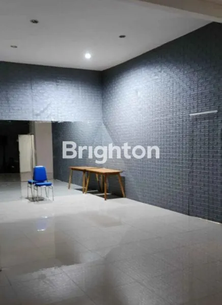 image 2 UNIT JEJER RUKO 3 LANTAI JL. KALIWARON DEKAT RAYA DHARMAHUSADA - KALIKEPITING - KALIJUDAN, SURABAYA TIMUR. (4)