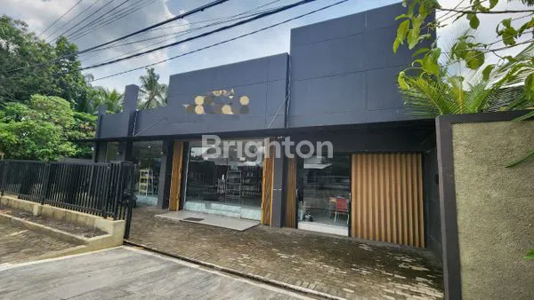 image RUMAH PLUS TEMPAT USAHA, PALEMBANG SUMATERA SELATAN  (1)