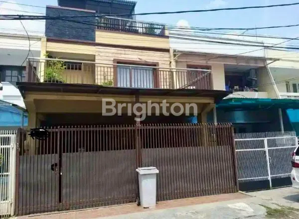 SEWA RUMAH MEWAH PLUIT KARANG INDAH, 3 LANTAI