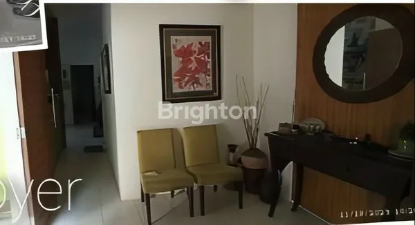 image SPACIOUS FAMILY HOUSE -- LAYOUT LUAS, SUASANA ASRI, DENGAN ROOFTOP DAN BASEMENT MULTIFUNGSI (1)