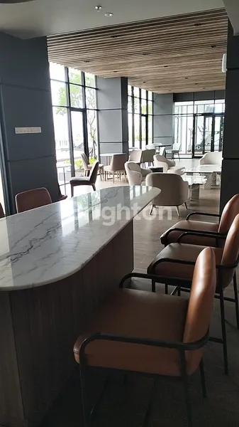 image HARGA UNDER PASAR APARTEMEN STUDIO FURNISH CIPUTRA VITTORIO ALESSANDRO LANTAI 15 WIYUNG SURABAYA BARAT  (6)