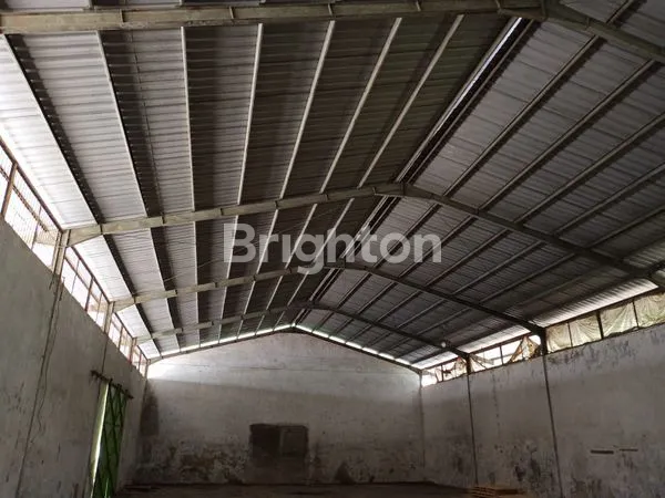 image SEWA GUDANG 900M², LOKASI PERGUDANGAN SUTAMI (2)