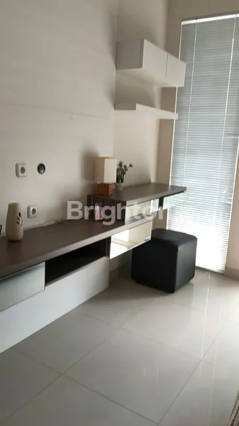 image MINIMALIS RUMAH 2 LANTAI WISATA BUKIT MAS CLUSTER ROME !! (2)