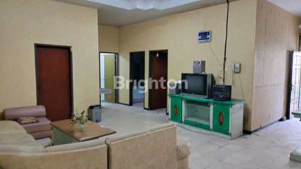 image RUMAH DHARMAHUSADA INDAH, DEKAT ALTAS, SURABAYA (7)