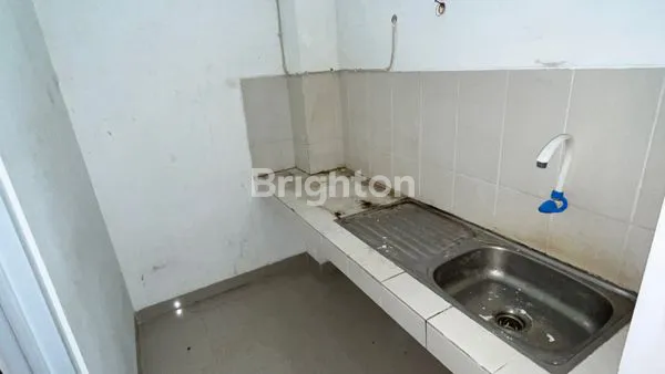 image GUDANG DI SEWAKAN DI BAY PASS (7)