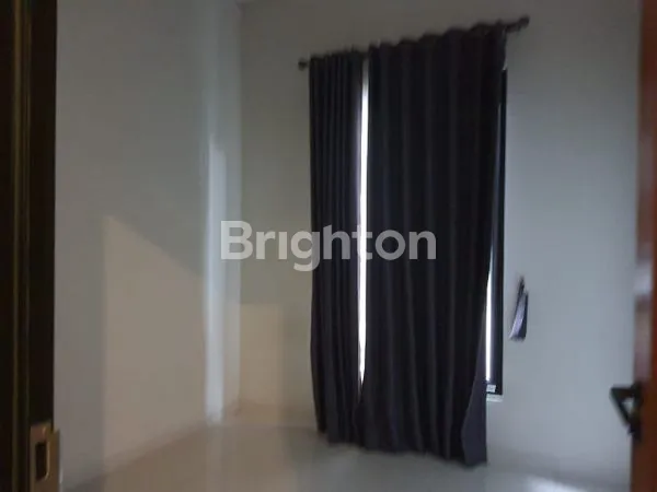 image HUNIAN STRATEGIS 2 LANTAI DI DEPOK (8)