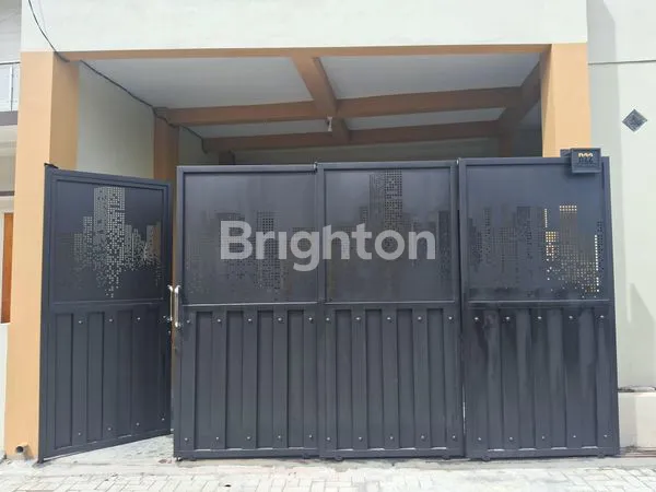 image RUMAH 2 LANTAI SIAP HUNI AREA PERUMAHAN AKSES JALAN LEBAR BEBAS BANJIR DEKAT UB (8)