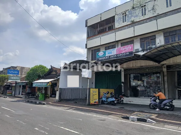 image RUKO 3 LANTAI DI LOKASI STRATEGIS & BISNIS AKTIF (3)