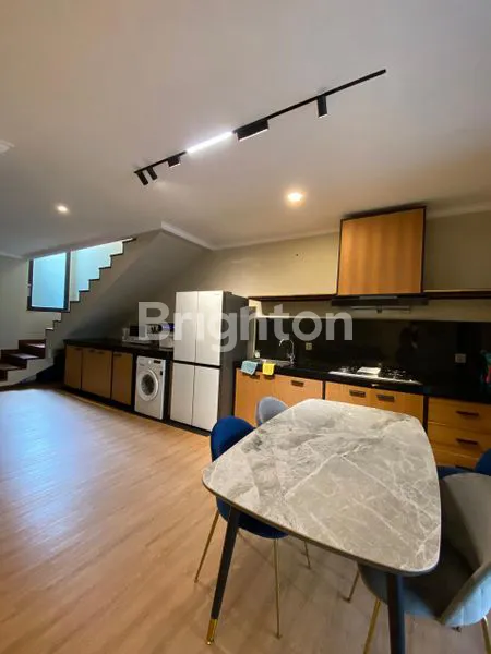 image DIJUAL RUMAH TOYA NING UNGASAN FULL FURNISHED (2)