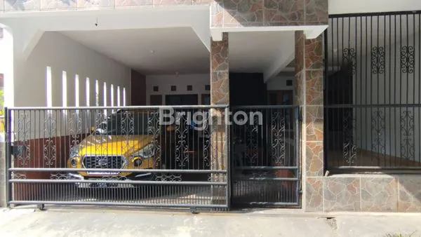 image RUMAH 2 LANTAI TENGAH KOTA BANDUNG MURAH  (2)