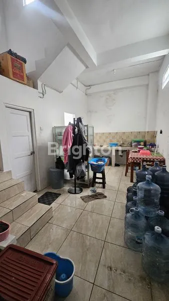 image RUKO COCOK UNTUK BUKA USAHA DI DAERAH PADAT PENDUDUK (4)