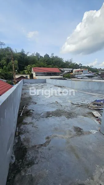 image RUKO COCOK UNTUK BUKA USAHA DI DAERAH PADAT PENDUDUK (6)