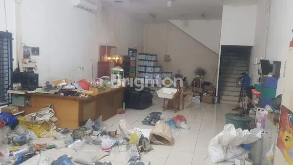 image GUDANG PABRIK DAN KANTOR BANDAR LABUHAN TANJUNG MORAWA (2)
