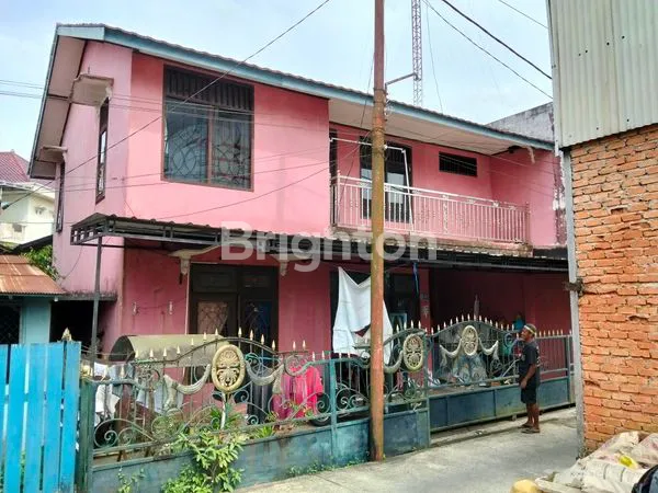 image RUMAH STRATEGIS 2 LANTAI, HANYA 390 JUTA (1)