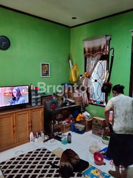 image RUMAH STRATEGIS 2 LANTAI, HANYA 390 JUTA (3)