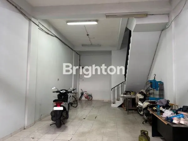 image RUMAH 3LANTAI INDRALOKA - JELAMBAR (1)