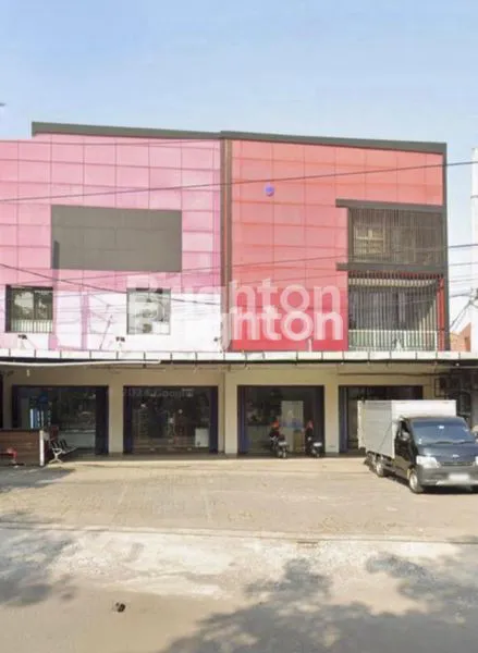 image RUKO 3 LANTAI EKS SUPERMARKET RAYA SUKOMANUNGGAL AKSES CONTAIANER 40FT (1)