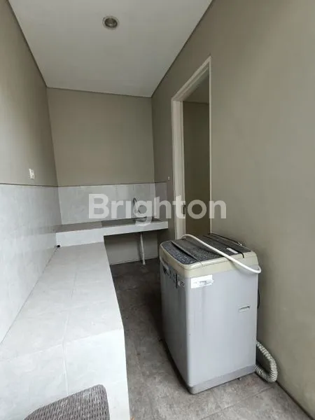 image DISEWAKAN RUMAH NORTHWEST LAKE (7)