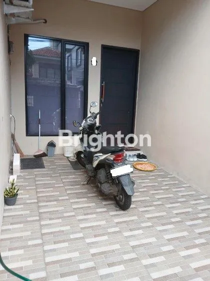 image RUMAH STRATEGIS DEKAT SUNRISE GARDEN (2)