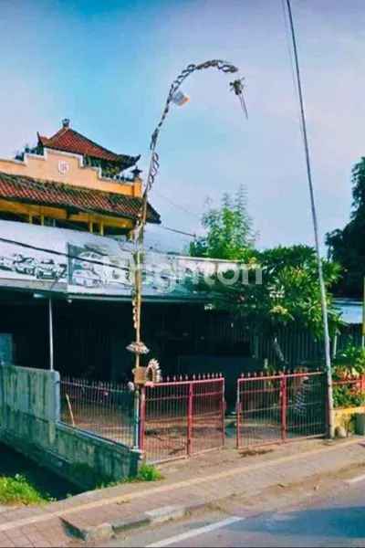 image DI JUAL RUMAH DAN TOKO DI GATOT SUBROTO  (4)