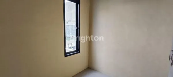 image NEW GRESS SCANDINAVIAN STYLE 1 LANTAI SELANGKAH KE RAYA WIYUNG (6)