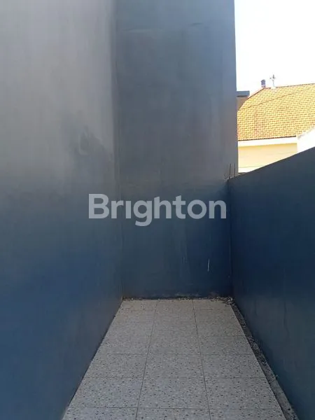 image DIJUAL RUMAH BANGUNAN BARU DESAIN MINIMALIS MODERN DILOKASI STRATEGIS KESIMAN DENPASAR TIMUR (7)