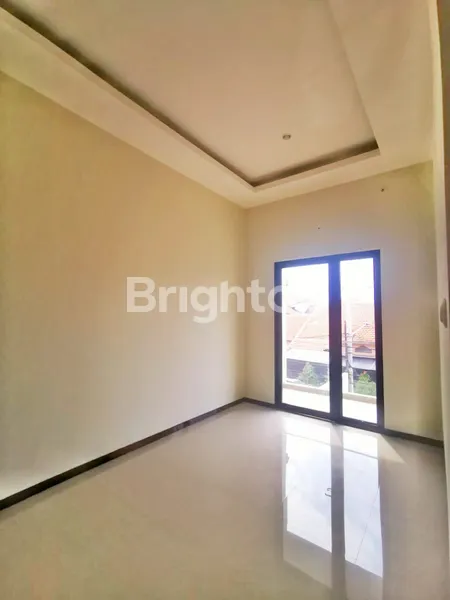 image RUMAH MINIMALIS SIAP HUNI AREA SEMAMPIR, 1 MENIT DARI RAYA MERR (6)