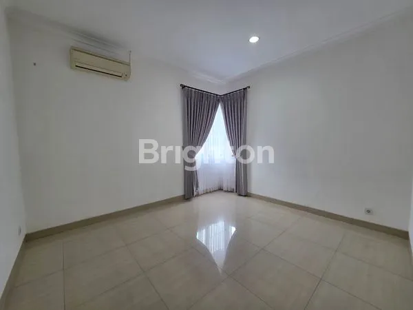 image JUAL CEPAT, RITZONE CLUSTER FAVORIT DI ICON BSD, RUMAH RAPI SIAP HUNI, DEKAT PINTU TOL (5)