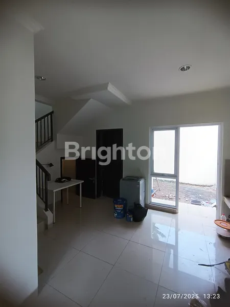 image RUMAH 3 KAMAR TIDUR DI NUSALOKA BSD – BERSIH & MURAH, DEKAT SEMUA FASILITAS! (3)