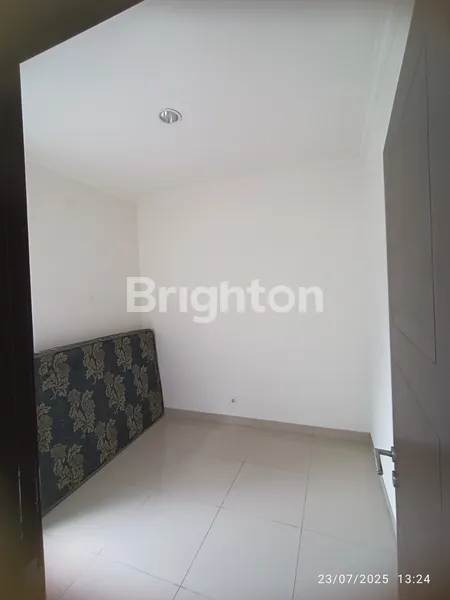 image RUMAH 3 KAMAR TIDUR DI NUSALOKA BSD – BERSIH & MURAH, DEKAT SEMUA FASILITAS! (4)