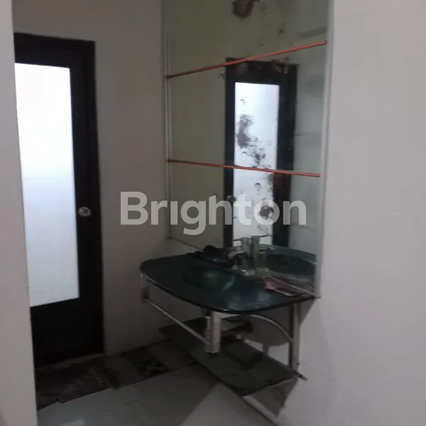 image RUKO DI DARMO BARU BARAT SIAP PAKAI (3)