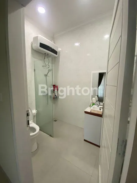 image RUMAH TINGGAL SIAP HUNI FULLY FURNISHED BEBAS BANJIR (6)