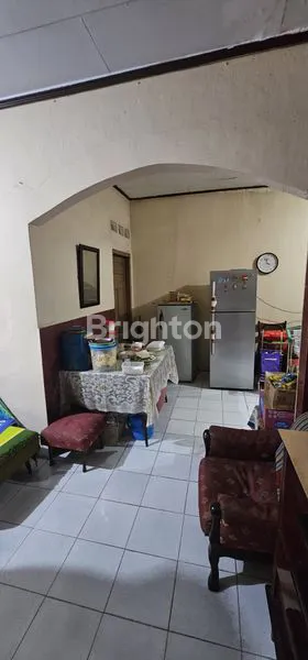 image RUMAH KLASIK DI BLOK A. JL. GRINTING (5)