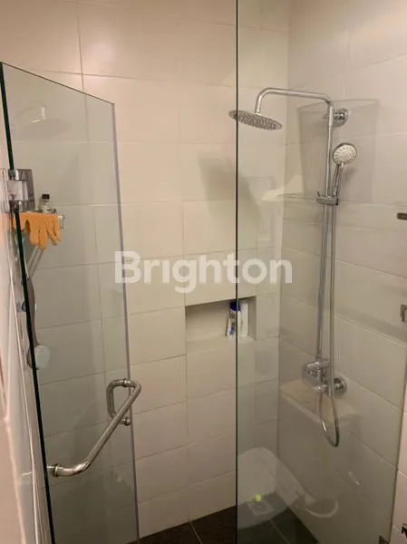 image RUMAH HOOK ESTETIK DI METRO PERMATA CILEDUG TANGERANG (7)