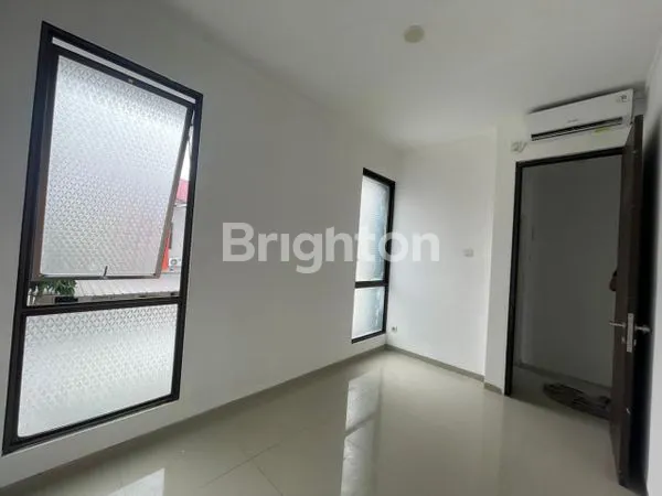 RUMAH SIAP HUNI DI LINEA GRAHA RAYA BINTARO TANGERANG SELATAN