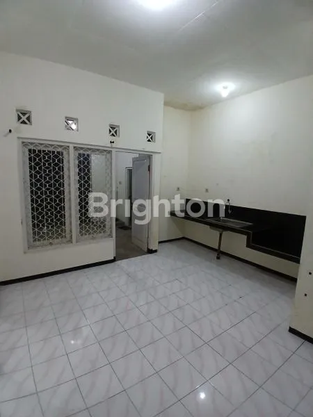 image DISEWAKAN RUMAH STRATEGIS AREA PANDANWANGI (4)