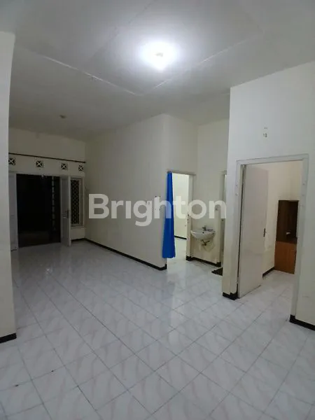 image DISEWAKAN RUMAH STRATEGIS AREA PANDANWANGI (3)