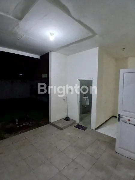 image DISEWAKAN RUMAH STRATEGIS AREA PANDANWANGI (5)