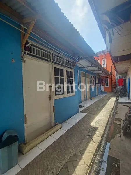 image RUMAH + KONTRAKAN 8 PINTU DI PONDOK JAGUNG (1)