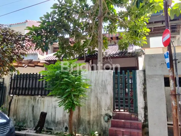 image RUMAH NYAMAN 3KT DI BINTARO JAYA SEKTOR 1 (1)