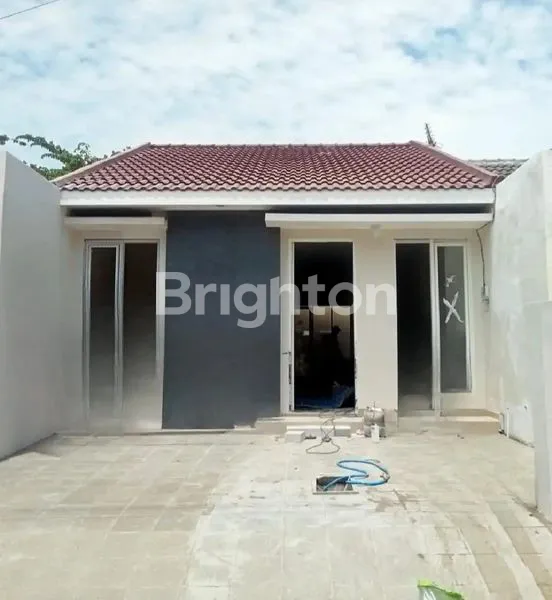 image RUMAH BARU 3 KAMAR WIGUNA SELATAN DEKAT UPN RUNGKUT PURIMAS (1)