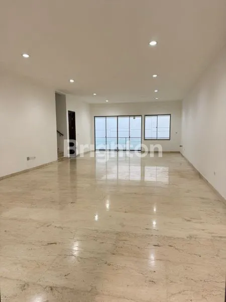 image RUMAH MEWAH DI GOLF ISLAND PIK - CLUSTER SERENADE | UNFURNISHED | SIAP HUNI (3)