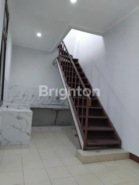image JARANG ADA, RUMAH UKURAN INI DI ALAM.SUTERA (5)