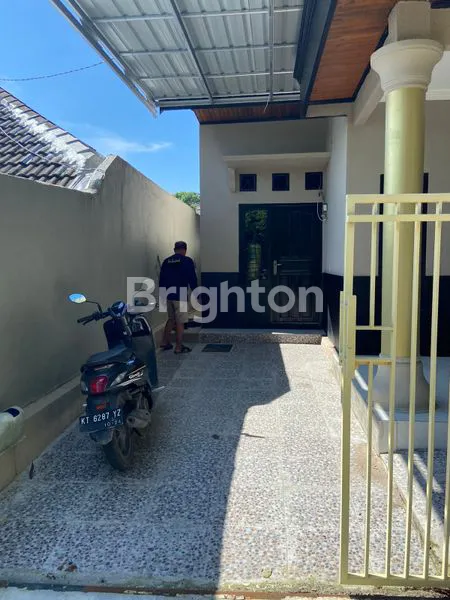 image RUMAH CANTIK NYAMAN DIHUNI SEKELUARGA, HARGA NEGO (3)