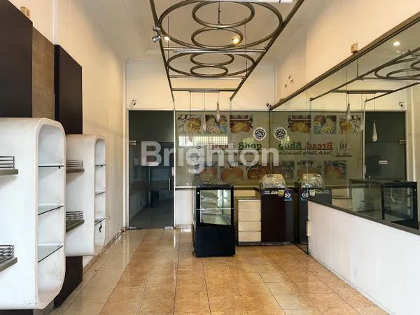 image RUKO 3 ½ LANTAISIAP HUNI KAWASAN SUTOMO (2)