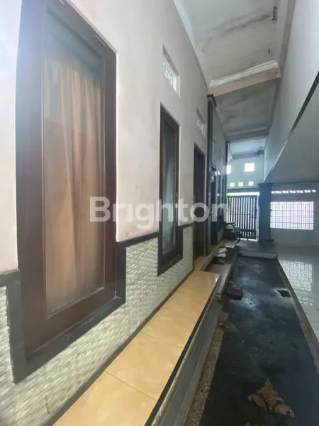 image RUMAH 150 M2 FULL BANGUNAN KONSTRUKTUR 2 LT LOKASI STRATEGIS DEKAT KRISNA OLEH2 TUBAN BADUNG BALI (6)