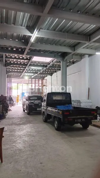 image GUDANG LUAS 600M² DI PONDOK KOPI JAKARTA TIMUR PINGGIR JALAN SHM (2)