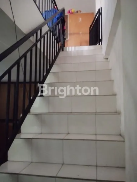 image SANGAT MURAH RUKO BETON 2 LT STRATEGIS NURUL HUDA SEI RAYA (6)