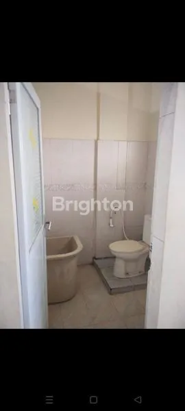 image RUKO 3 LANTAI SIAP HUNI DI JALAN BESAR SEI RENGAS 2, MEDAN AREA (7)