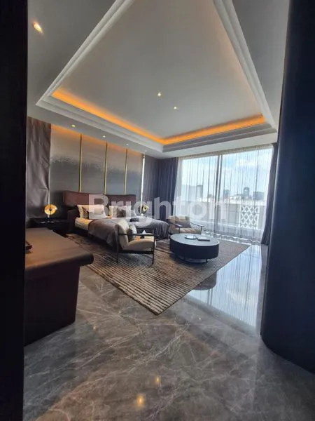 image THE GRAMERCY TYPE AERA (8)